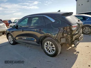 2020 Ford Escape SE z VIN 1FMCU0G62LUA54114, wystawiony jako Copart lot #58015855 z przebiegiem 106 857 mil mil oraz Szkoda całkowita • Salvage title. Historia ofert i sprzedaży dostępna na DreamBid. Obrazek 2.