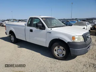 2007 Ford F-150 XL z VIN 1FTRF12W97NA84166, wystawiony jako Copart lot #58049015 z przebiegiem 167 036 mil mil oraz Czysty tytuł • Clean title. Historia ofert i sprzedaży dostępna na DreamBid. Obrazek 4.