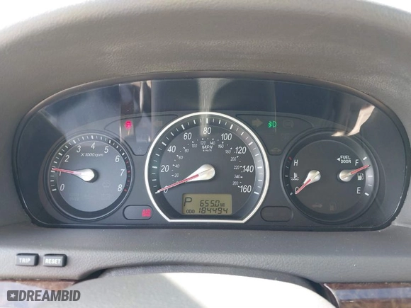 2006 Hyundai Sonata GLS with VIN 5NPEU46F86H048385, listed as a IAAI auction lot 40887731 with 184,494 mi miles. Bid and sale history available at carsss.com. Image 7.
