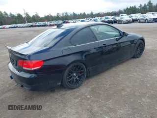 2008 BMW 3 Series 335xi with VIN WBAWC73518E063346, listed as a IAAI auction lot 40765789 with 86,156 mi miles and . Bid and sale history available at carsss.com. Image 4.