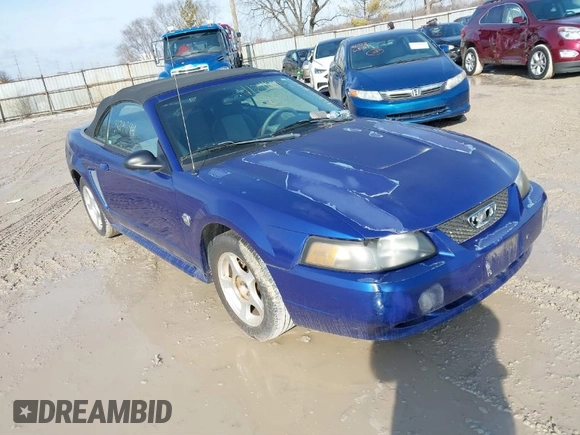 2004 Ford Mustang Deluxe with VIN 1FAFP44604F150436, listed as a IAAI auction lot 41241894 with 177,457 mi miles. Bid and sale history available at carsss.com. Image 1.