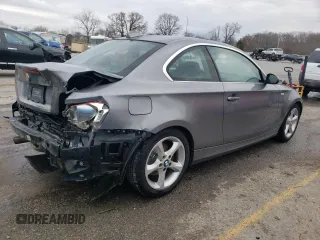 2009 BMW 1 Series 128i with VIN WBAUP93589VF48224, listed as a Copart auction lot 85687834 with 106,636 mi miles and Salvage title. Bid and sale history available at DreamBid. Image 3.