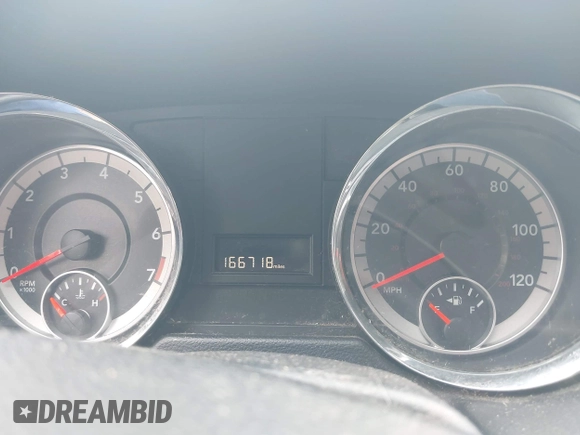 2017 Dodge Grand Caravan SXT with VIN 2C4RDGCG1HR773185, listed as a IAAI auction lot 42201139 with 166,718 mi miles and . Bid and sale history available at DreamBid. Image 7.