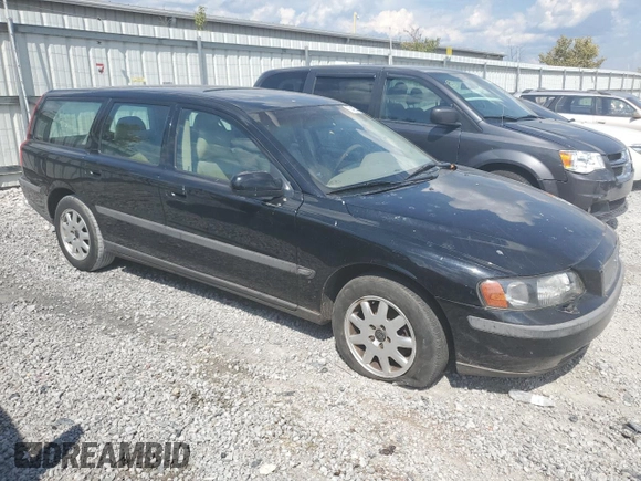2002 Volvo V70 with VIN YV1SW61R621196346, listed as a Copart auction lot 70425794 with 0 mi miles and Salvage Title. Bid and sale history available at carsss.com. Image 4.