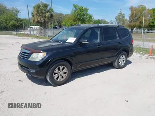 2009 Kia Borrego LX with VIN KNDJJ741X95022410, listed as a IAAI auction lot 41801442 with 163,775 mi miles. Bid and sale history available at carsss.com. Image 2.