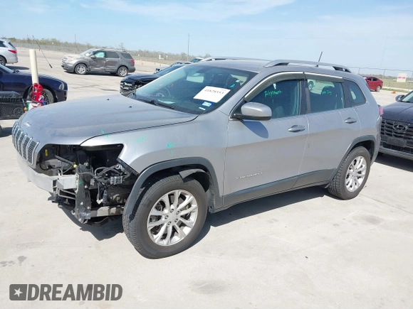 2019 Jeep Cherokee Latitude with VIN 1C4PJMCX4KD101856, listed as a IAAI auction lot 41828553 with 79,481 mi miles. Bid and sale history available at carsss.com. Image 17.