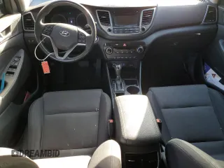2017 Hyundai Tucson Sport z VIN KM8J33A26HU326088, wystawiony jako Copart lot #82030663 z przebiegiem 111 615 mil mil oraz Czysty tytuł • Clean title. Historia ofert i sprzedaży dostępna na DreamBid. Obrazek 8.