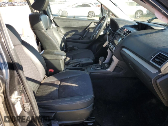 2017 Subaru Forester Premium with VIN JF2SJGEC9HH525803, listed as a Copart auction lot 88807805 with 118,417 mi miles and Salvage Title. Bid and sale history available at carsss.com. Image 7.