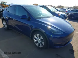 2023 Tesla Model Y Long Range with VIN 7SAYGDEE5PF897583, listed as a IAAI auction lot 41841723 with 51,694 mi miles. Bid and sale history available at carsss.com. Image 1.
