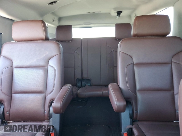 2019 Chevrolet Suburban Premier with VIN 1GNSKJKJXKR323704, listed as a Copart auction lot 72757214 with 150,404 mi miles and Salvage Title. Bid and sale history available at DreamBid. Image 10.