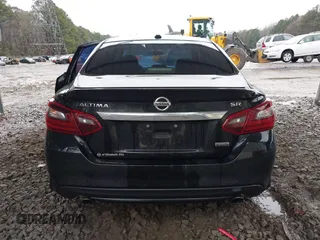 2018 Nissan Altima 2.5 S with VIN 1N4AL3AP6JC154985, listed as a IAAI auction lot 41576444 with 129,665 mi miles. Bid and sale history available at carsss.com. Image 17.