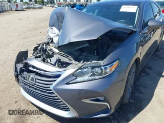 2018 Lexus ES with VIN 58ABK1GG1JU093377, listed as a IAAI auction lot 41980562 with 94,484 mi miles. Bid and sale history available at carsss.com. Image 16.