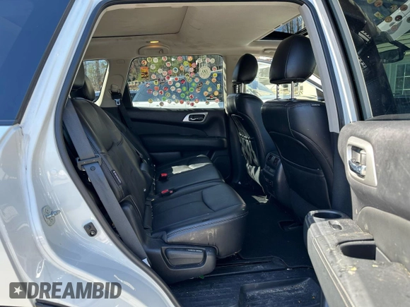 2019 Nissan Pathfinder S with VIN 5N1DR2MM3KC585329, listed as a Copart auction lot 52754905 with 188,772 mi miles and Clean title. Bid and sale history available at DreamBid. Image 9.