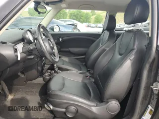 2013 MINI Hardtop с VIN WMWSU3C53DT549327, выставлен на аукционе Copart как лот 62546875 с пробегом 95 249 миль миль и Чистый • Clean title. История ставок и продаж доступна на DreamBid. Изображение 7.