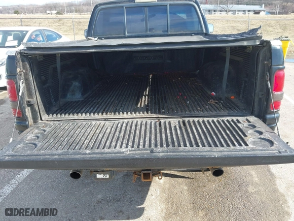 1996 Dodge Ram 1500 with VIN 1B7HF16Y2TS561233, listed as a IAAI auction lot 41491143 with 165,875 mi miles. Bid and sale history available at carsss.com. Image 12.