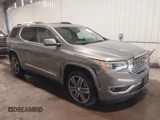 2019 GMC Acadia Denali with VIN 1GKKNXLS6KZ142226, listed as a IAAI auction lot 40453039 with 21,770 mi miles and . Bid and sale history available at carsss.com. Image 1.