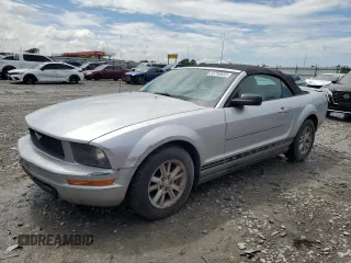 2008 Ford Mustang Deluxe with VIN 1ZVHT84N385176843, listed as a Copart auction lot 55793655 with 168,815 mi miles and Clean title. Bid and sale history available at DreamBid. Image 1.