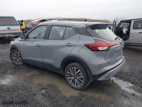 2023 Nissan Kicks SV with VIN 3N1CP5CVXPL473708, listed as a IAAI auction lot 41775042 with 24,164 mi miles. Bid and sale history available at carsss.com. Image 3.