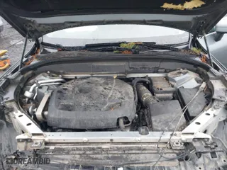 2018 Volvo XC60 Momentum with VIN YV4A22RK3J1093832, listed as a IAAI auction lot 40917553 with 115,056 mi miles. Bid and sale history available at carsss.com. Image 10.