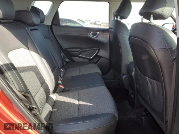 2021 Kia Soul EX with VIN KNDJ33AU6M7756945, listed as a Copart auction lot 51644205 with 84,006 mi miles and Clean Title. Bid and sale history available at carsss.com. Image 11.