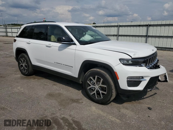 2024 Jeep Grand Cherokee Limited with VIN 1C4RJHBG7RC180487, listed as a Copart auction lot 54525145 with 9,821 mi miles and Salvage title. Bid and sale history available at DreamBid. Image 4.