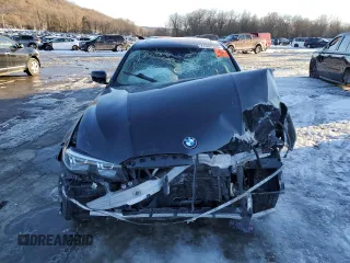 2019 BMW 3 Series 330i xDrive with VIN 3MW5R7J53K8A05133, listed as a Copart auction lot 41902745 with Not Provided miles and Salvage Title. Bid and sale history available at DreamBid. Image 5.