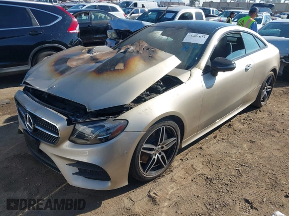2019 Mercedes-Benz E with VIN WDD1J6HB9KF075831, listed as a IAAI auction lot 41284835 with Not Provided miles. Bid and sale history available at carsss.com. Image 17.