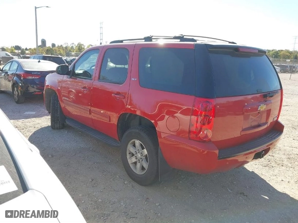 2014 GMC Yukon SLT with VIN 1GKS2CE09ER205031, listed as a IAAI auction lot 40513050 with 190,172 mi miles. Bid and sale history available at carsss.com. Image 3.