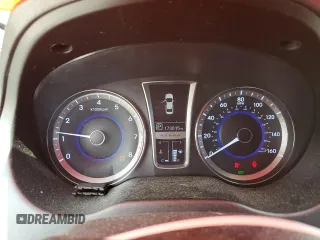 2013 Hyundai Azera z VIN KMHFG4JG9DA254147, wystawiony jako Copart lot #64744425 z przebiegiem 173 015 mil mil oraz Szkoda całkowita • Salvage title. Historia ofert i sprzedaży dostępna na DreamBid. Obrazek 9.