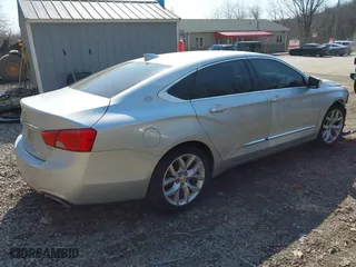2015 Chevrolet Impala LTZ with VIN 2G1165S33F9105842, listed as a IAAI auction lot 41781501 with 171,821 mi miles. Bid and sale history available at carsss.com. Image 4.