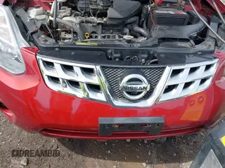 2015 Nissan Rogue S z VIN JN8AS5MV8FW261047, wystawiony jako IAAI lot #42323490 z przebiegiem 164 303 mil mil oraz . Historia ofert i sprzedaży dostępna na DreamBid. Obrazek 6.