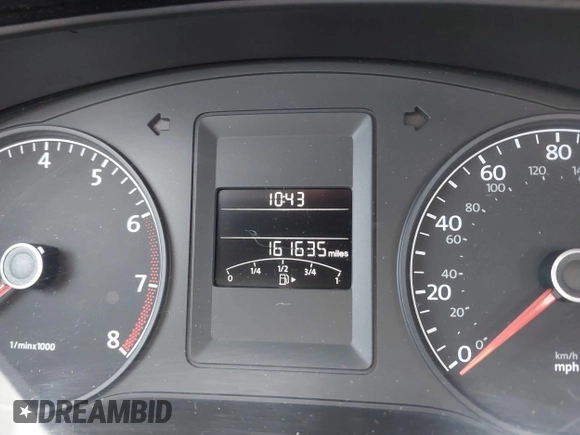 2011 Volkswagen Jetta SE with VIN 3VWDZ7AJ4BM370033, listed as a IAAI auction lot 42367238 with 161,635 mi miles and . Bid and sale history available at DreamBid. Image 15.