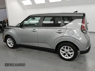 2023 Kia Soul LX with VIN KNDJ23AU0P7869958, listed as a Copart auction lot 55323095 with 61,995 mi miles and Clean Title. Bid and sale history available at DreamBid. Image 2.