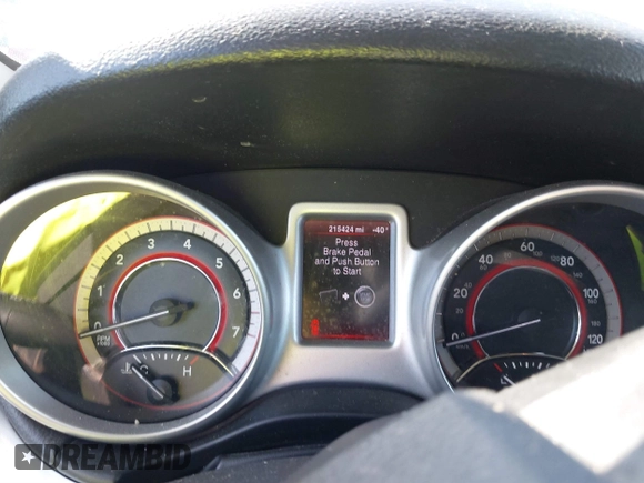 2013 Dodge Journey SE with VIN 3C4PDCAB7DT731506, listed as a IAAI auction lot 41762394 with 215,424 mi miles. Bid and sale history available at carsss.com. Image 7.