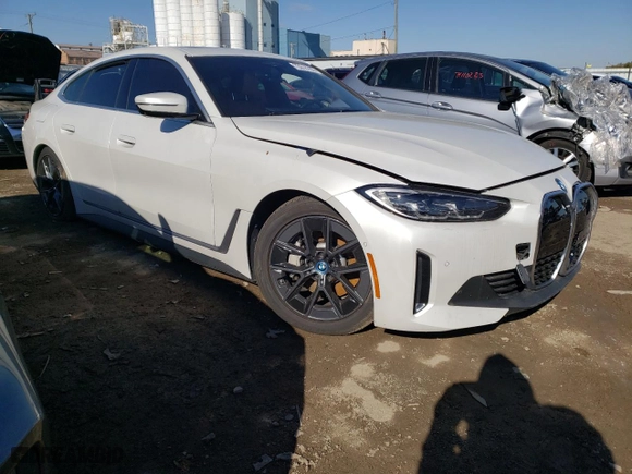 2022 BMW i4 eDrive40 with VIN WBY73AW02NFN02790, listed as a Copart auction lot 73318783 with 20,420 mi miles. Bid and sale history available at carsss.com. Image 4.