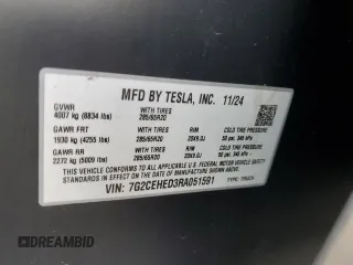 2024 Tesla Cybertruck с VIN 7G2CEHED3RA051591, выставлен на аукционе Copart как лот 56845395 с пробегом Не указан миль и На запчасти • Non repairable. История ставок и продаж доступна на DreamBid. Изображение 12.