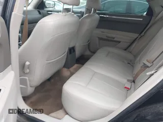 2007 Chrysler 300 Touring with VIN 2C3KA53G87H667727, listed as a IAAI auction lot 42025568 with 178,142 mi miles and . Bid and sale history available at DreamBid. Image 8.