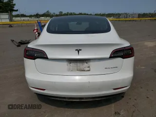 2020 Tesla Model 3 Long Range z VIN 5YJ3E1EB4LF744477, wystawiony jako Copart lot #59518595 z przebiegiem 127 805 mil mil oraz Czysty tytuł • Clean title. Historia ofert i sprzedaży dostępna na DreamBid. Obrazek 6.