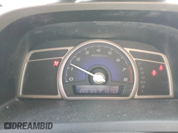 2006 Honda Civic LX z VIN 1HGFA16566L003977, wystawiony jako Copart lot #56765875 z przebiegiem 220 705 mil mil oraz Szkoda całkowita • Salvage title. Historia ofert i sprzedaży dostępna na DreamBid. Obrazek 9.