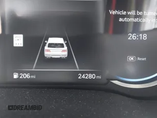 2024 Genesis GV80 z VIN KMUHBDSB8RU204289, wystawiony jako IAAI lot #42204994 z przebiegiem 24 280 mil mil oraz . Historia ofert i sprzedaży dostępna na DreamBid. Obrazek 15.