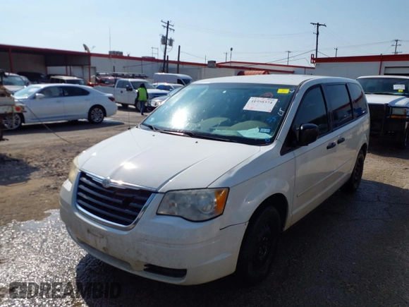 2008 Chrysler Town & Country LX with VIN 2A8HR44H18R749321, listed as a IAAI auction lot 41950374 with 167,210 mi miles. Bid and sale history available at carsss.com. Image 6.