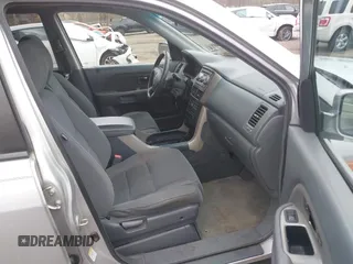 2008 Honda Pilot SE with VIN 5FNYF18388B018605, listed as a IAAI auction lot 41739400 with 333,305 mi miles and . Bid and sale history available at DreamBid. Image 5.