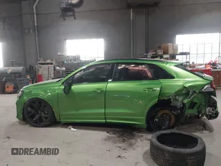 2021 Audi RS Q8 z VIN WU1ARBF11MD023634, wystawiony jako IAAI lot #41265556 z przebiegiem 16 042 mil mil oraz . Historia ofert i sprzedaży dostępna na DreamBid. Obrazek 14.