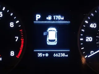 2020 Hyundai Tucson Value z VIN KM8J3CA40LU202019, wystawiony jako IAAI lot #41611521 z przebiegiem 66 238 mil mil oraz . Historia ofert i sprzedaży dostępna na DreamBid. Obrazek 16.