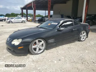 2006 Mercedes-Benz SL 500 z VIN WDBSK75F16F111203, wystawiony jako Copart lot #56429385 z przebiegiem Nie podano mil oraz Szkody całkowita. Historia ofert i sprzedaży dostępna na DreamBid. Obrazek 1.