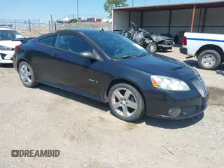 2008 Pontiac G6 GXP with VIN 1G2ZM177584219484, listed as a IAAI auction lot 42051856 with 276,664 mi miles. Bid and sale history available at carsss.com. Image 1.