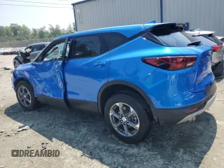 2025 Chevrolet Blazer LT with VIN 3GNKBHR49SS183795, listed as a Copart auction lot 60811965 with 5,001 mi miles and Clean title. Bid and sale history available at DreamBid. Image 2.