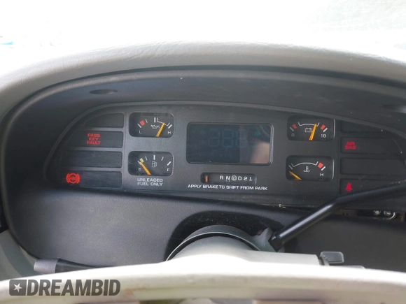 1994 Chevrolet Caprice LS z VIN 1G1BN52P2RR130218, wystawiony jako IAAI lot #42222080 z przebiegiem Nie podano mil oraz . Historia ofert i sprzedaży dostępna na DreamBid. Obrazek 7.