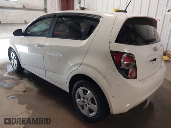 2016 Chevrolet Sonic LS with VIN 1G1JA6SH1G4174680, listed as a IAAI auction lot 41299210 with 90,210 mi miles and . Bid and sale history available at DreamBid. Image 3.