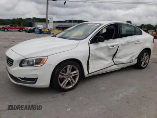 2014 Volvo S60 T5 z VIN YV1612FS6E2285174, wystawiony jako Copart lot #59003035 z przebiegiem 102 548 mil mil oraz Szkoda całkowita • Salvage title. Historia ofert i sprzedaży dostępna na DreamBid. Obrazek 1.